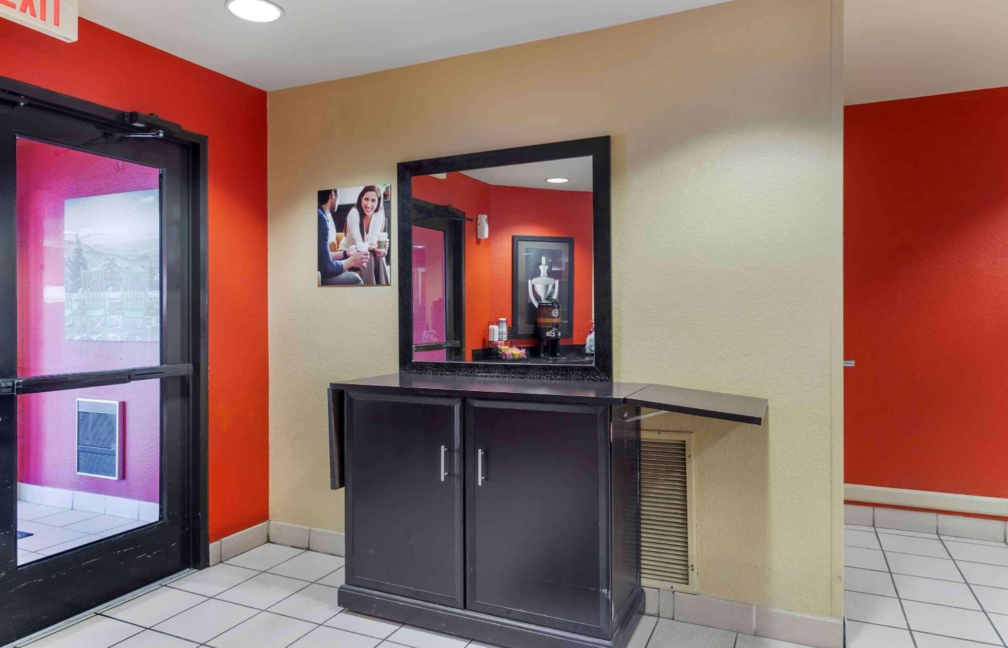 Extended Stay America Suites - Savannah - Midtown Exterior foto